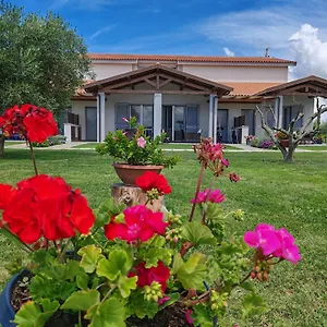 La Pace - Pool & Relax Aparthotel